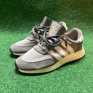 Adidas I-5923 Grey in amazing shape barely worn